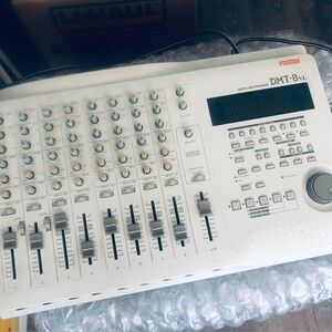 DMT-8VL Digital Multitracker - White - Tested & Works Great!